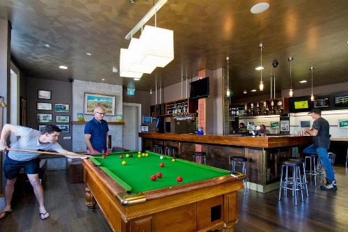 Deloraine Hotel image 21